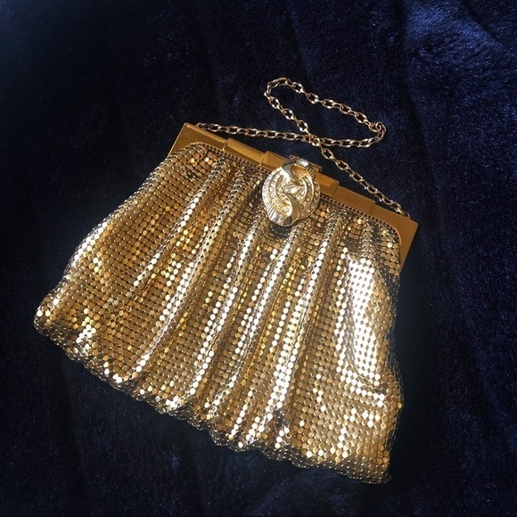 Vintage Whiting & Davis Gold Mesh Bag Purse Clutch - Picture 1 of 8